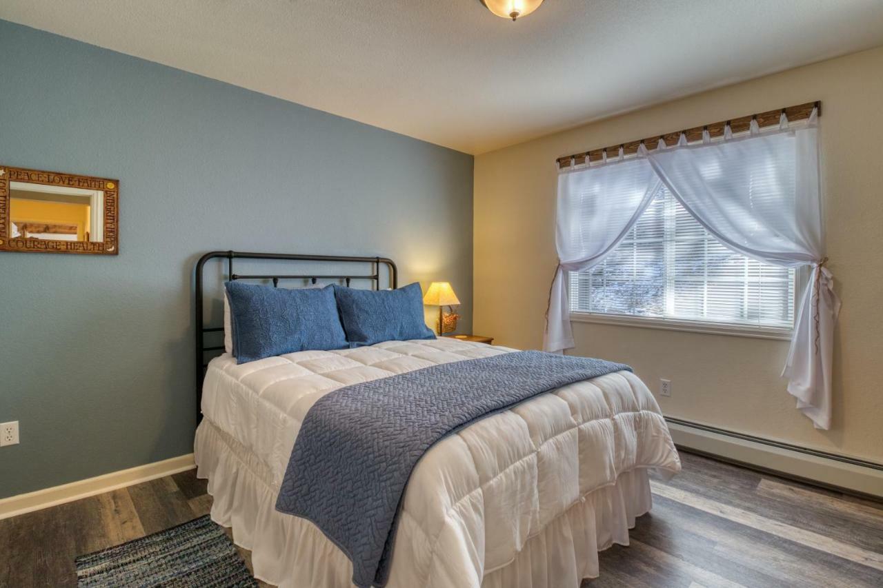 Appartamento Quiet In The Pines - Permit #3120 Estes Park Esterno foto